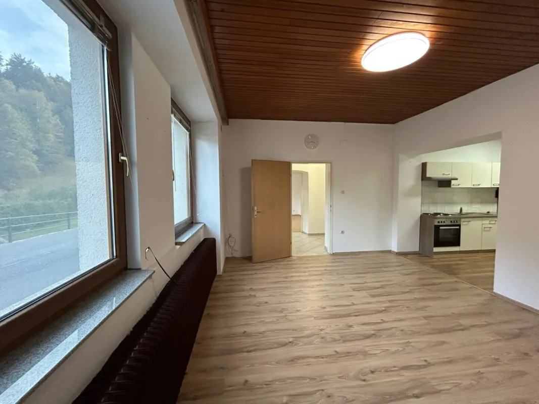 2831 Haßbach - Schöne Erdgeschosswohnung in Haßbach – Ruhige Lage - Bild 1