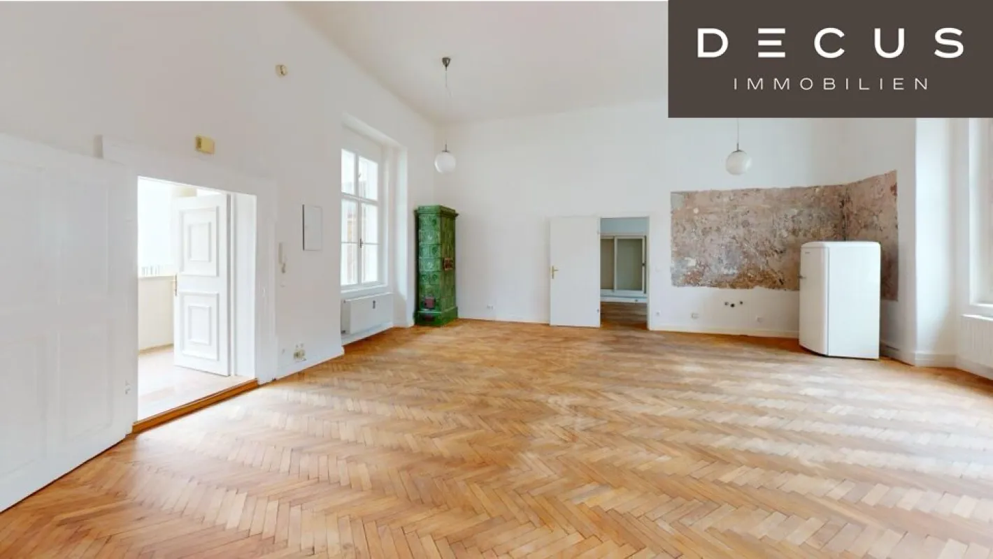| TRAUMHAFTE  ALTBAUWOHNUNG IM PALAIS | ZWEI ZIMMER | 2. OBERGESCHOSS | MIT LIFT | AB SOFORT - Bild 1
