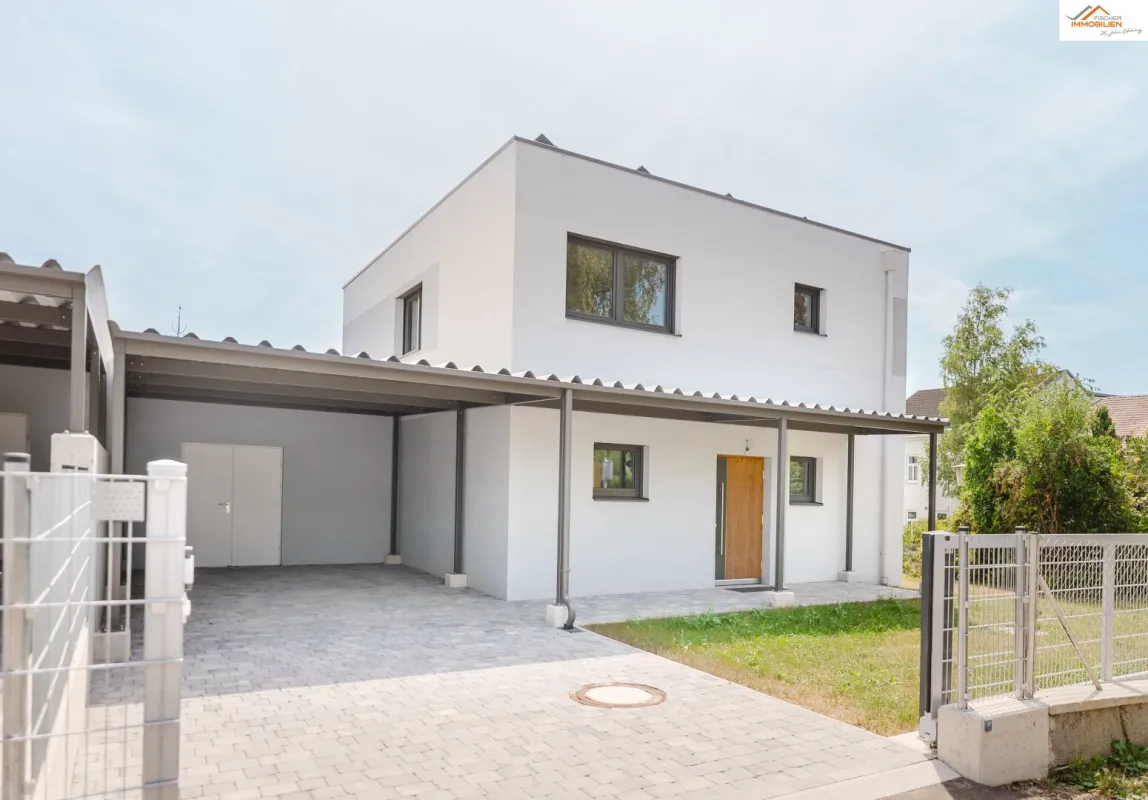 Baumeisterhaus - Erstbezug  -  4 Zimmer - SOFORT  BEZIEHBAR! - Bild 1