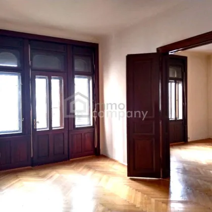 Mietpreis gesenkt!! Charmante Altbauwohnung mit Balkon und typischem Flair - Bild 2