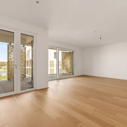 Wohn(T)raum am Wasser: Exklusive 6-Zimmer-Wohnung mit spektakulärem Blick auf die Donau und grüner Oase - Bild 2