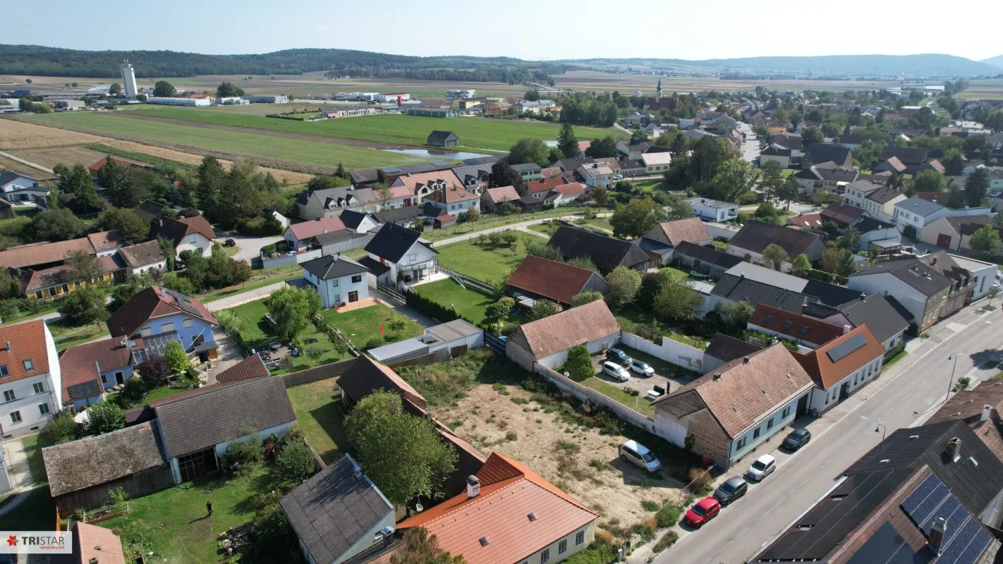 880m² sonnig & ruhig - Baugenehmigung für 4 Wohneinheiten! - Bild 1