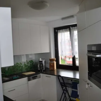Bestlage, sanierte 3ZI mit Balkon,Tiefgarage,PP - Bild 3