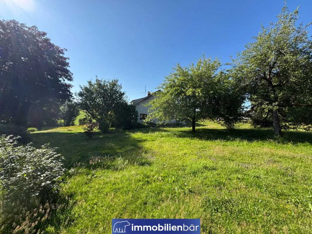 Idyllisches Baugrundstück in Esternberg – Vielseitiges Potenzial nahe Passau - Bild 1