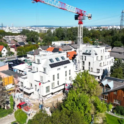 Herbstaktion! Klein / Kompakt / Nachhaltig - Klimaaktiv Bronze! TOP-Neubauprojekt im Grünen + Wärmepumpe und Solaranlage + Ideale Raumaufteilung und Terrasse + Garage + Beste Vermietbarkeit! Jetzt zugreifen! - Bild 2