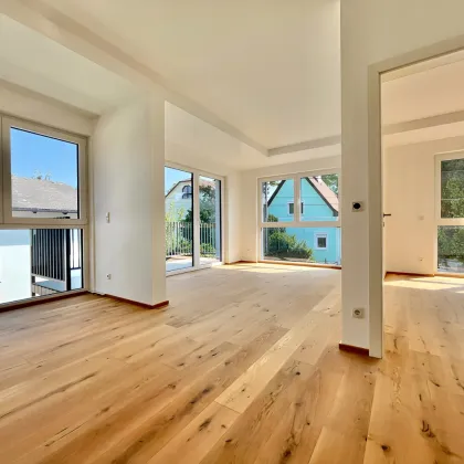 BALKON-ERSTBEZUG - Neubau - BJ 2024 - 2 Zimmer - ca. 50m² gew. NFL - KLIMA - Einbauküche - Balkon - Garage (optional) - Baurecht - Bild 2