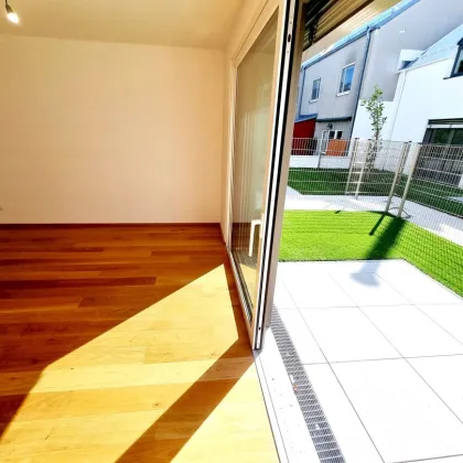 Herbstaktion! Hausfeeling - Familien-Hit! Townhouse mit Garten + Erdwärme + Absolute Ruhelage + Tiefgarage + Ideale Süd Ausrichtung! Nachhaltig und zukunftssicher investiert! - Bild 2