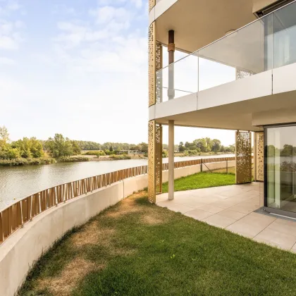 Wohn(T)raum am Wasser: Luxuriöse Oase mit Concierge Service - Bild 2