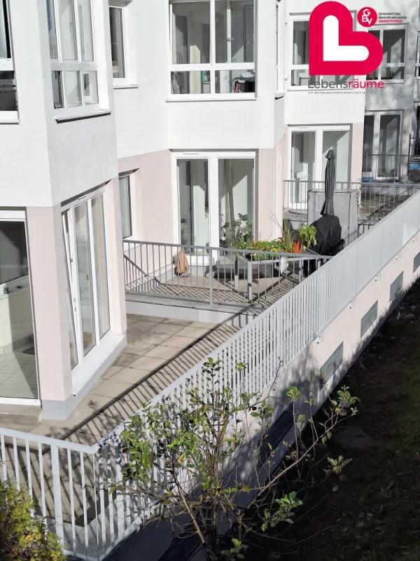 Sonnige Terrassenwohnung in neu saniertem Wohnhaus - Bild 1