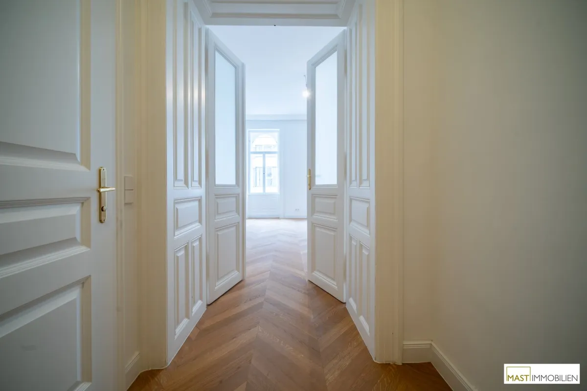 *NEU* Erstbezug 2-Zimmer Wohnung mit exklusiver Ausstattung in einzigartigem Altbau! - Bild 1