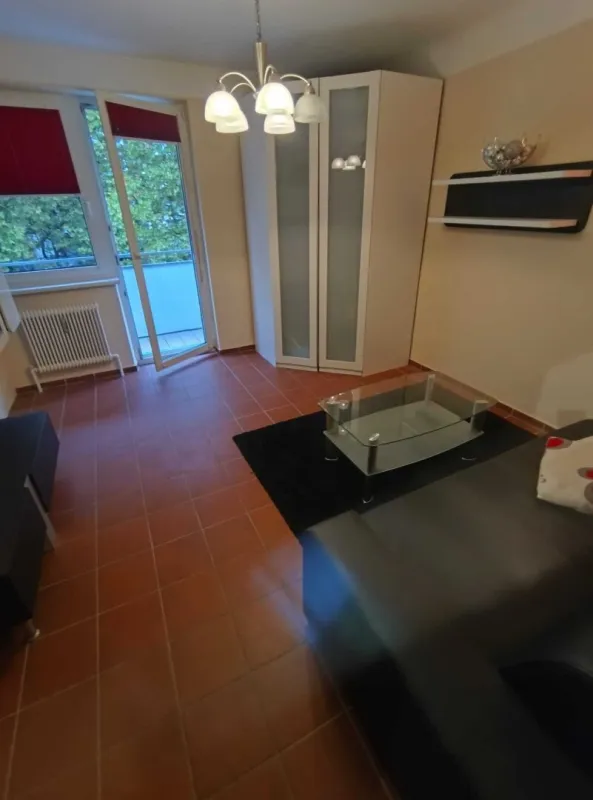 Traumwohnung mit Parkplatz in Schwechat - Bild 1
