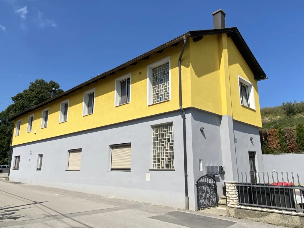 Wohnungspaket (4 Wohnungen + 6 Parkplätze) - Mehrheitsanteil - nahe Tulln und Sieghartskirchen - Bild 1