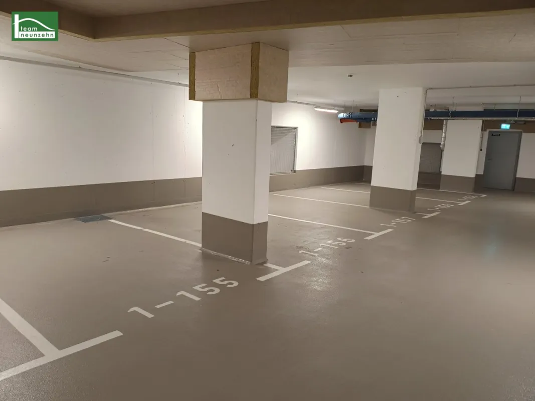 2 Monate hauptmietzinsfrei bei Anmietung für 1 Jahr! Unbesorgt parken - großzügiger PKW Tiefgaragenstellplatz im Steingötterhof nahe Traisenpark - Bild 1