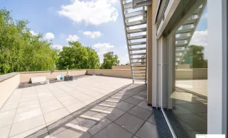 *Sommer 2025* Rund 180 qm Freifläche und Blick auf den See bei dieser exklusiven Dachgeschosswohnung!
