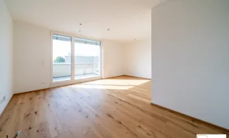 *Sommer 2025* Luxuriöse 2-Zimmer Dachgeschosswohnung mit Seeblick!
