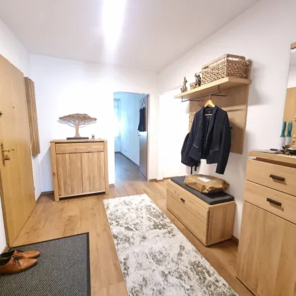 Schöne 3-Zimmer Wohnung mit Balkon und 2 Parkplätzen in Bergheim - Bild 3