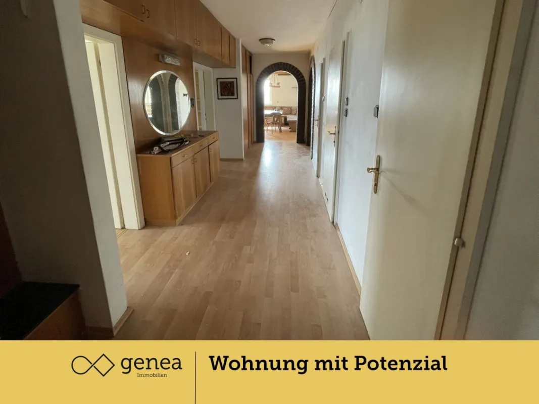 Großzügige 120m² Wohnung mit Renovierungspotenzial und schönem Ausblick in Graz | inkl. Parkplatz - Bild 1