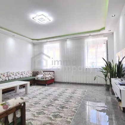 WIE NEU!! Komplett saniertes Einfamilienhaus mit Charme und viel Platz - Bild 3
