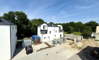 PREISREDUKTION! TRAUMHAFTE 4-5 ZIMMER REIHENHÄUSER MIT EIGENGÄRTEN UND PKW-STELLPLÄTZEN IN FISCHAMEND!