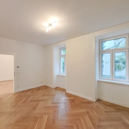 Saniert: Attraktive 2 Zimmer-Altbauwohnung im Stuwerviertel - Bild 2