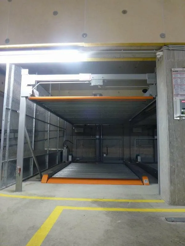 Garagenplatz im Zentrum von Kaisermühlen - Bild 1