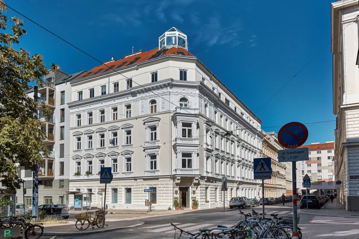 Leibenfrostgasse 8 - Zwischen Sehnsucht und Realität - Bild 1