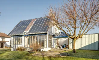 Ökologisches Traumhaus mit Garten und begehbarer Dachterasse