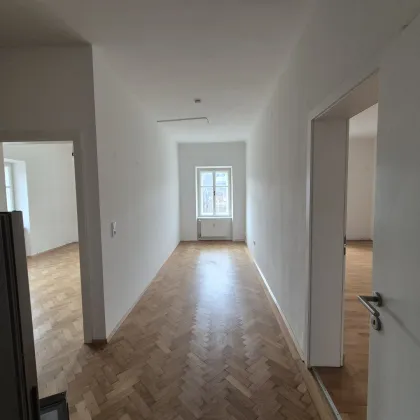 4-Zimmer Wohnung in traumhafter Lage Nähe Gärnerpark! - Bild 2