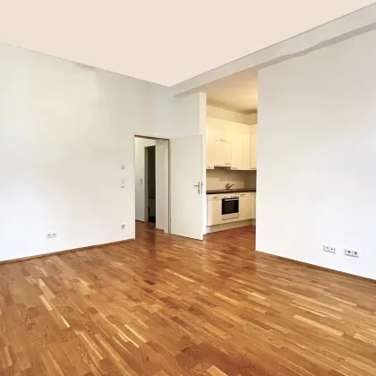 TOPPREIS  - KARDINAL NAGL PLATZ - SCHÖNE ALTBAUWOHNUNG  - U3 - RENOVIERTES STILHAUS - GRÜNBLICK - Bild 2