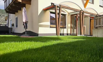 Helle Wohnung im EG mit großem Garten