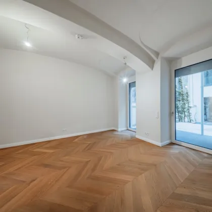 Apartment für Kurzzeitvermietung in revitalisiertem Altbau | ESSENZ NO. 1 - Die neue Avantgarde des Wohnens - Bild 3