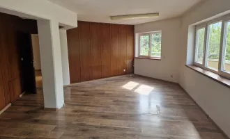 NEUREAL - Ordination/Büroräumlichkeiten mit großer Terrasse in Ternitz zu vermieten!