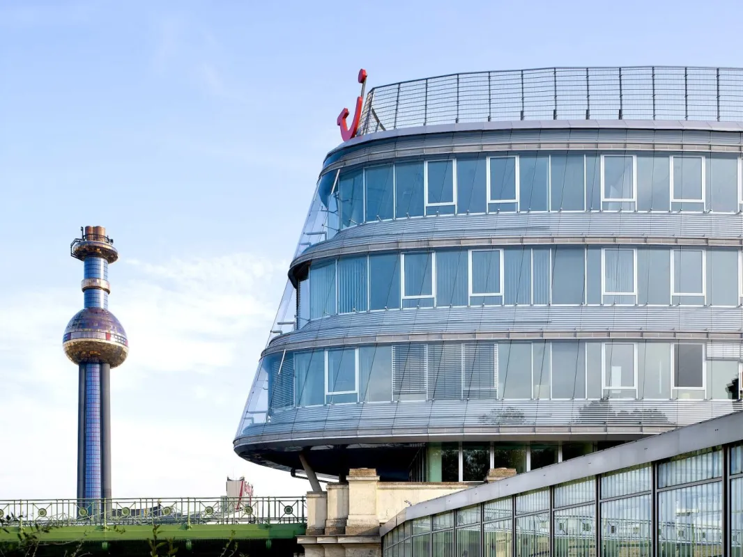 Arbeiten mit Aussicht: Büro im Skyline Office - Bild 1