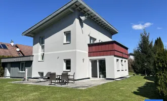 Modernes Haus mit großem Grundstück im sonnigen Rosental!