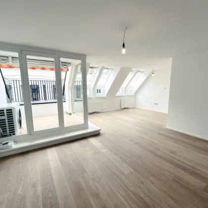 ERSTBEZUG nach Sanierung! Exklusive 3-Zimmer-Maisonette-Wohnung mit Terrasse in 1180 Wien - Bild 2