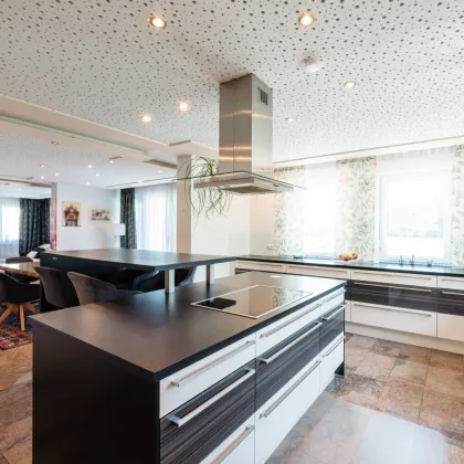 Großzügige, neuwertige Villa mit Salzwasserpool auf 1039 m² Grund in Wörthersee Nähe - Bild 3