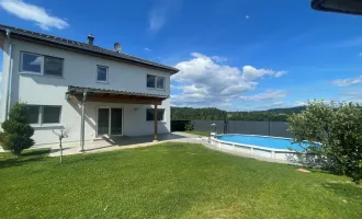 Fernitz-Mellach! Traumhaus in sonniger Lage - Doppelcarport - tolle Poolanlage - perfekte Energieeffizienz - extrem niedrige Betriebskosten!