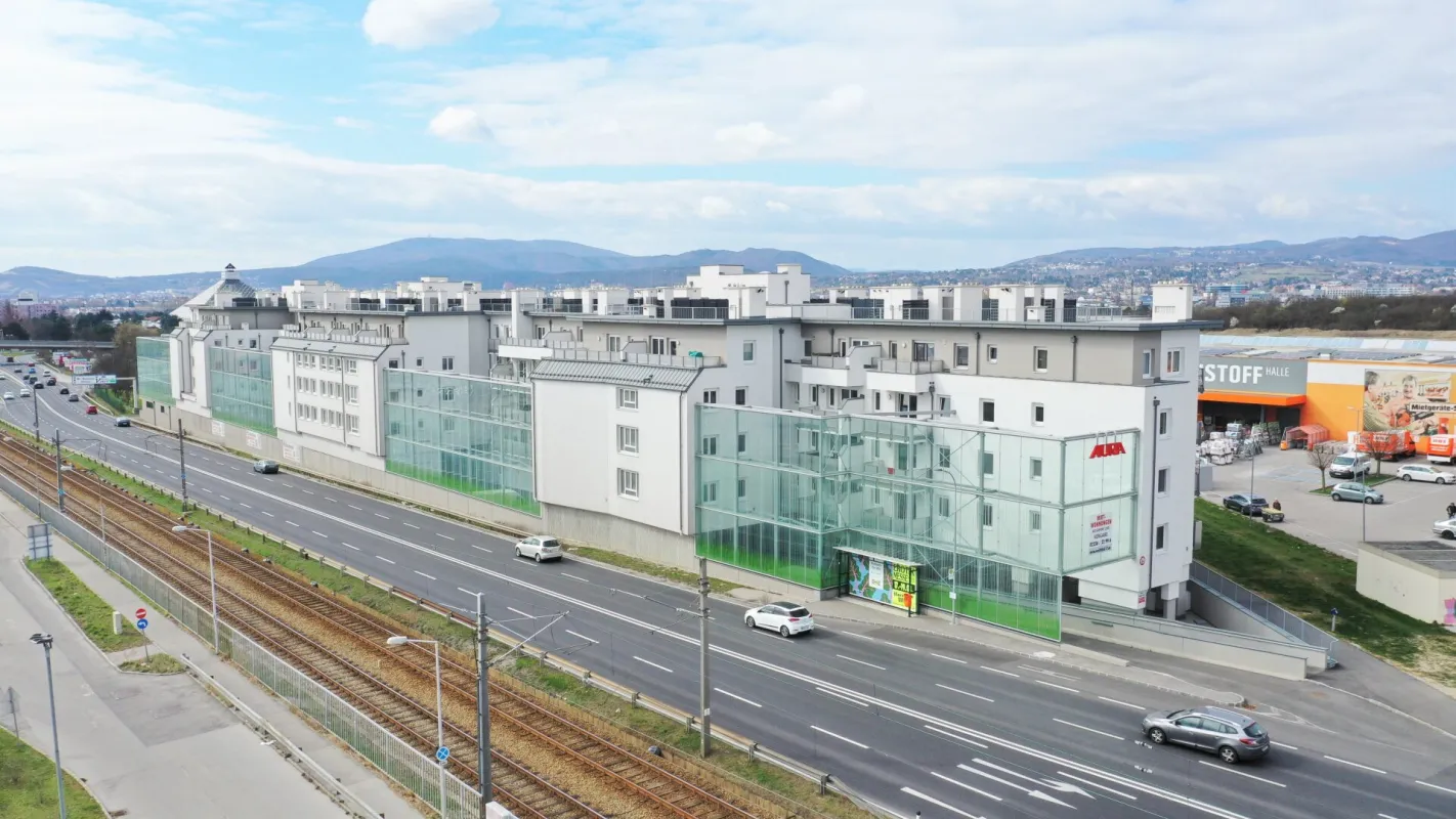 Triesterstraße 16-20 - Tiefgaragenplätze - Bild 1