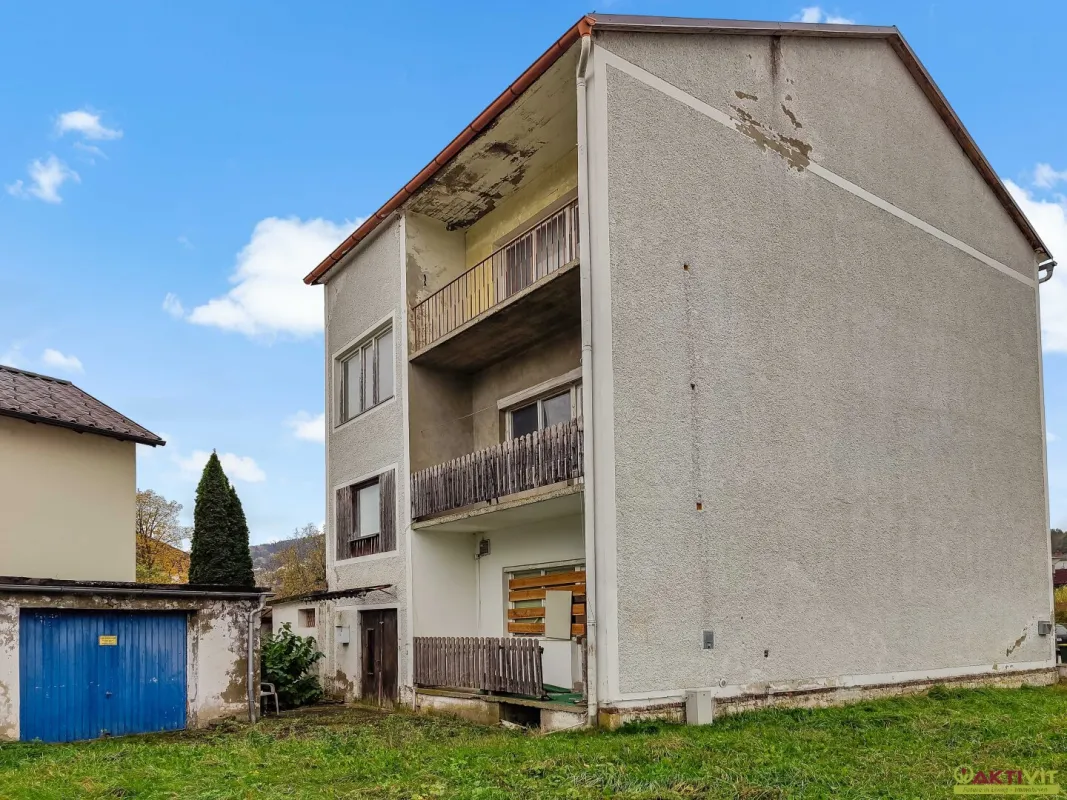 Zinshaus mit Potential zentral in Voitsberg. - Bahnhof und Hauptplatz fußläufig. - Genehmigte umfassende Sanierung. - Bild 1