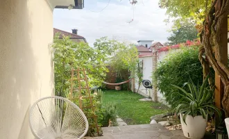 Sonnige großzügige Doppelhaushälfte - 5 Zimmer und ausbaufähig