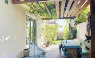 Sonnige großzügige Doppelhaushälfte - 5 Zimmer und ausbaufähig