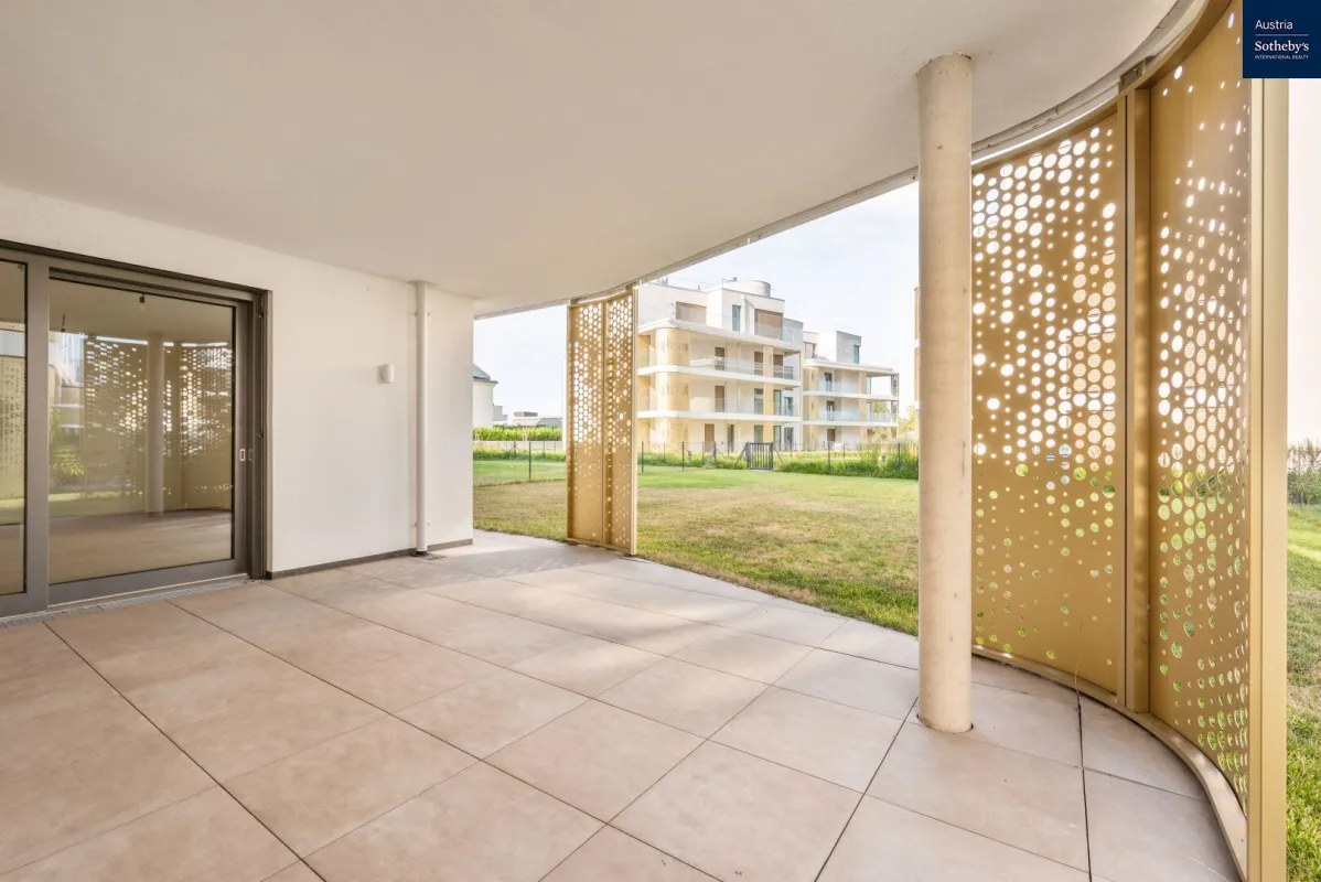 Wohn(T)raum am Wasser: Residenz mit Privatstrand - Bild 1