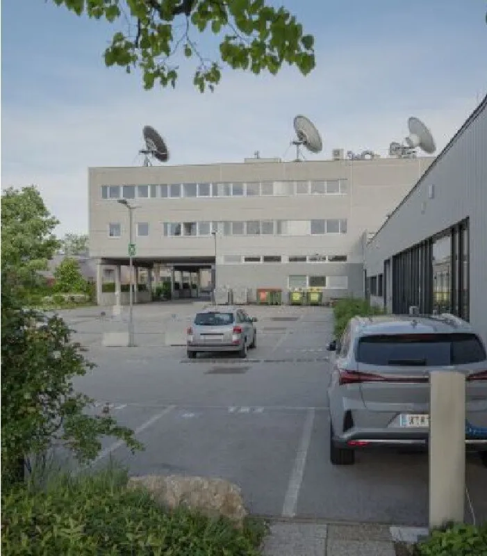 Lager und Büro im Gewerbegebiet Rautenweg, Stellplätze verfügbar - Bild 1