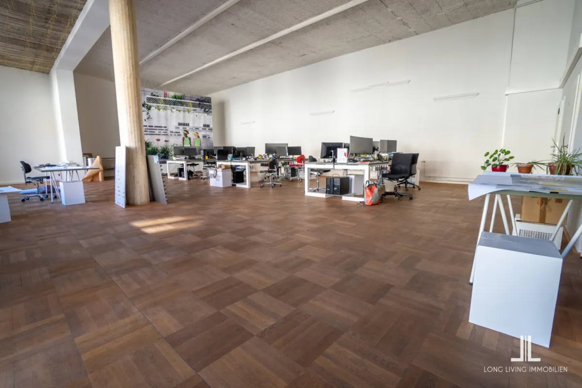 Einzigartiges Büro in der Innenstadt zu vermieten! - Bild 1