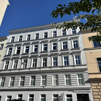 Lichtdurchflutete Dachgeschosswohnung mit Galerie und Blick über die Stadt - Nahe Mariahilfer Straße & Westbahnhof - Bild 2