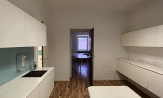 Moderne und eingerichtete Büro-/Ordinations-/Geschäftsfläche am nachgefragten Bindermichl mit bester Infrastruktur, bestehend aus 5 Räumen und 2 WC's!