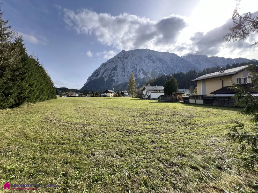 Grundstücke mit direktem Blick auf den Grimming - Südwest Ausrichtung - Bild 1