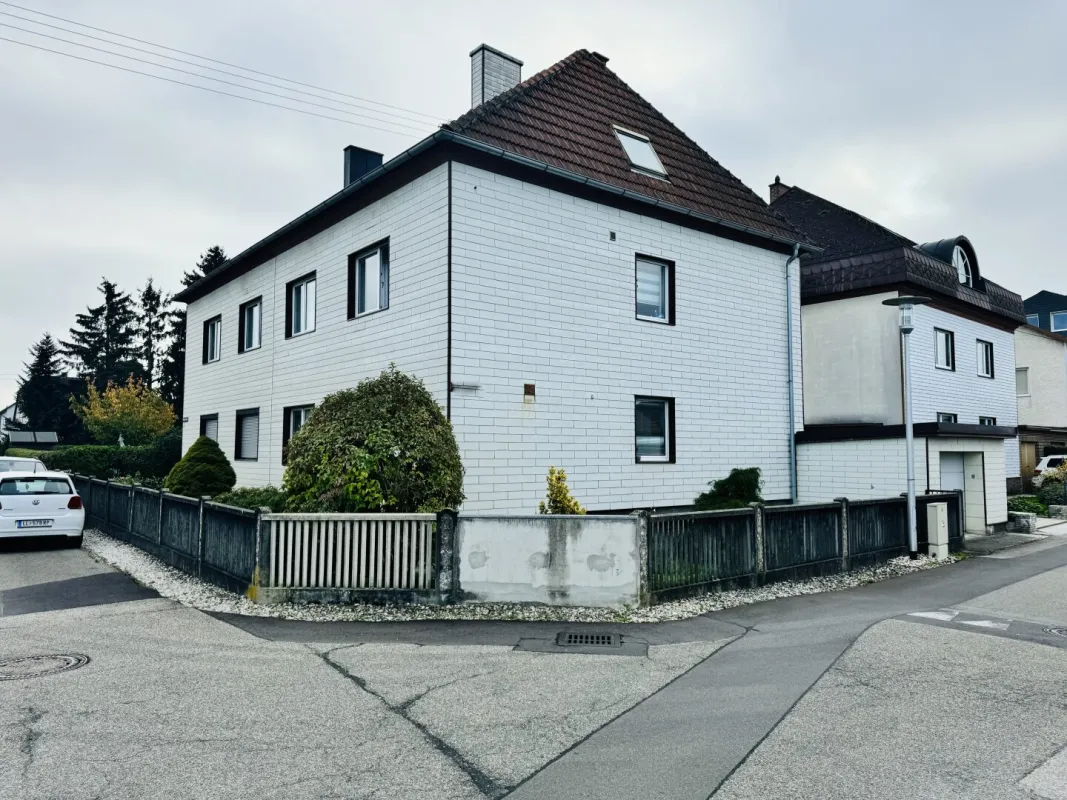 Mehrfamilienhaus/Zinshaus Leonding - Bild 1