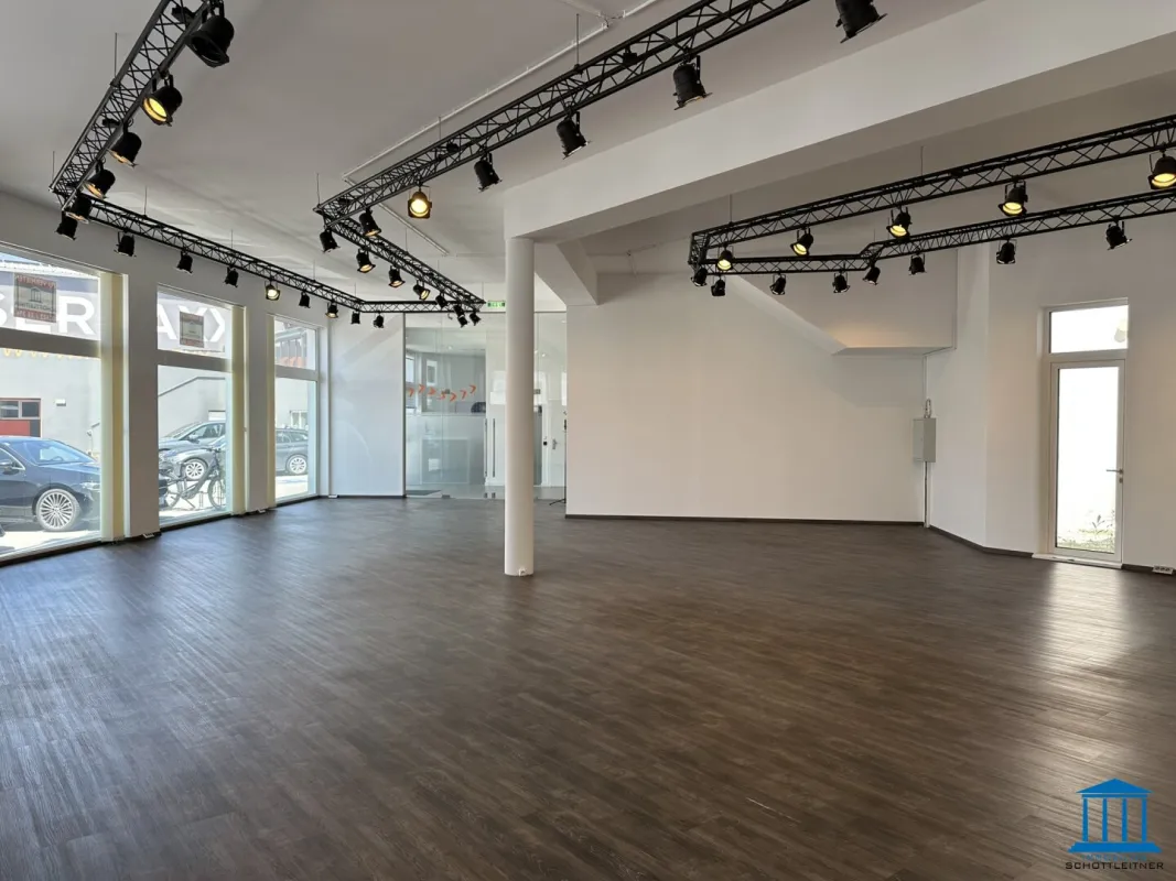 Parkplätze am Areal / Barrierefreies Geschäftslokal an frequentiertem Standort - Bild 1