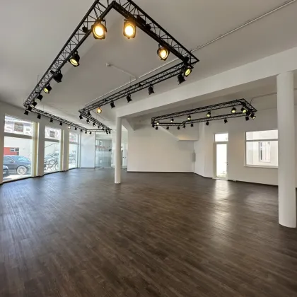 Parkplätze am Areal / Barrierefreies Geschäftslokal an frequentiertem Standort - Bild 2